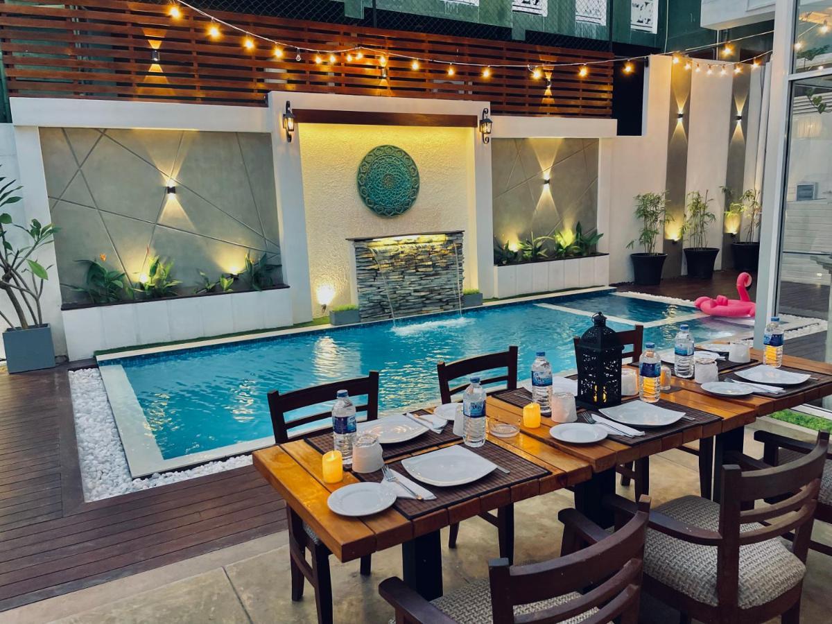 8พลัส โมเทล Hotel เนกอมโบ ภายนอก รูปภาพ