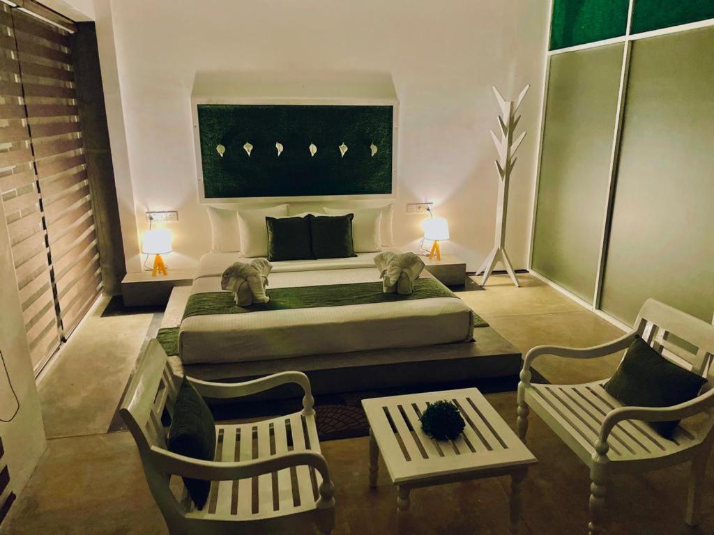 8พลัส โมเทล Hotel เนกอมโบ ภายนอก รูปภาพ